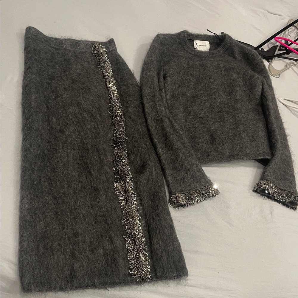 H&M Charcoal Gray Wool Blend Skirt with Tinsel Trim